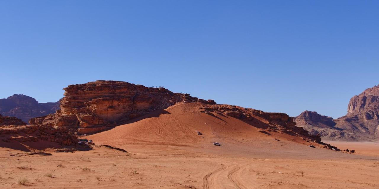 Nature Star Camp Hotel Wadi Rum Buitenkant foto