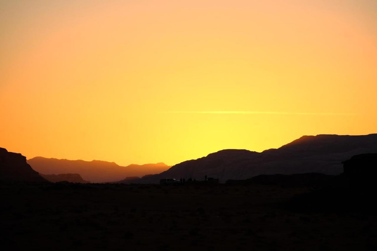Nature Star Camp Hotel Wadi Rum Buitenkant foto