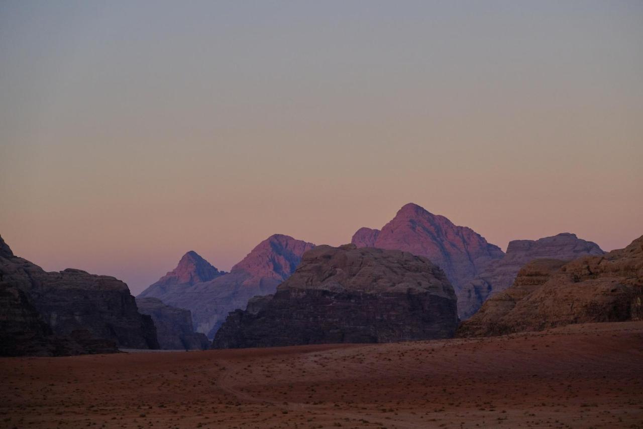Nature Star Camp Hotel Wadi Rum Buitenkant foto