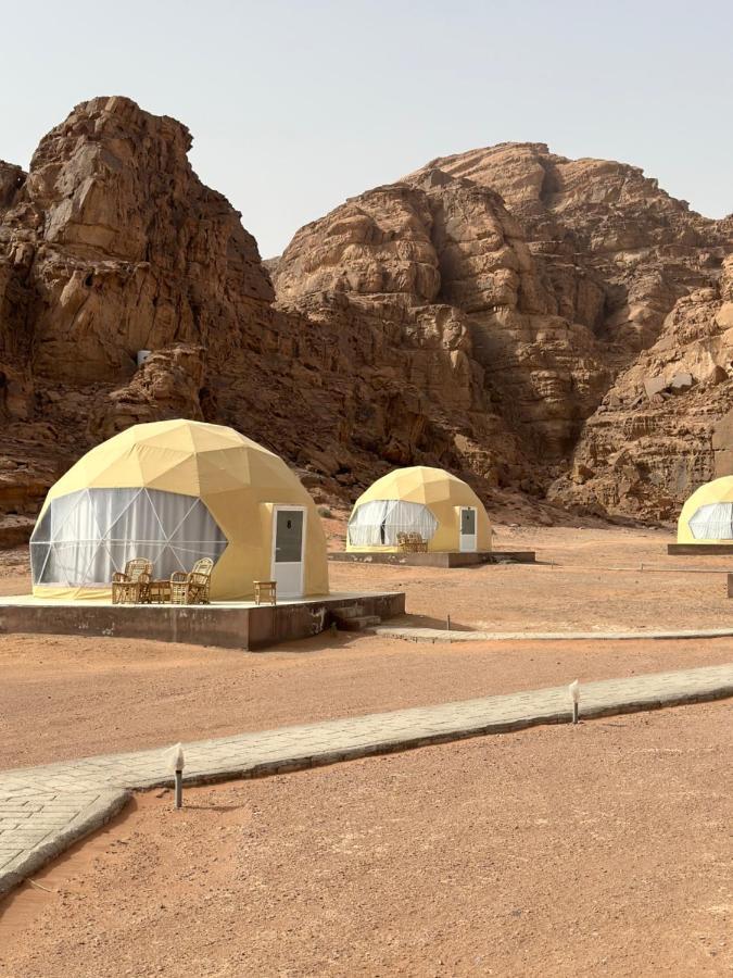 Nature Star Camp Hotel Wadi Rum Buitenkant foto